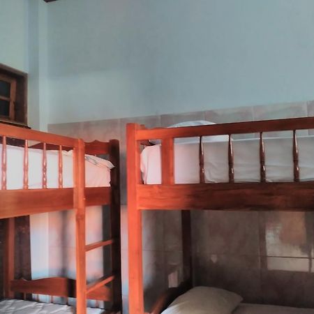 Ratih Bali Hostel Denpasar  Luaran gambar