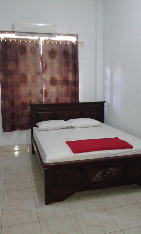 Ratih Bali Hostel Denpasar  Luaran gambar