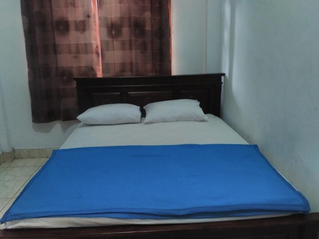 Ratih Bali Hostel Denpasar  Luaran gambar